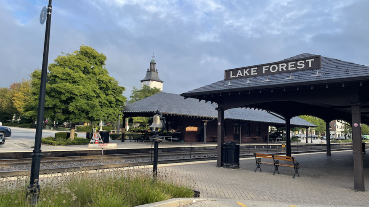 lake forest train station